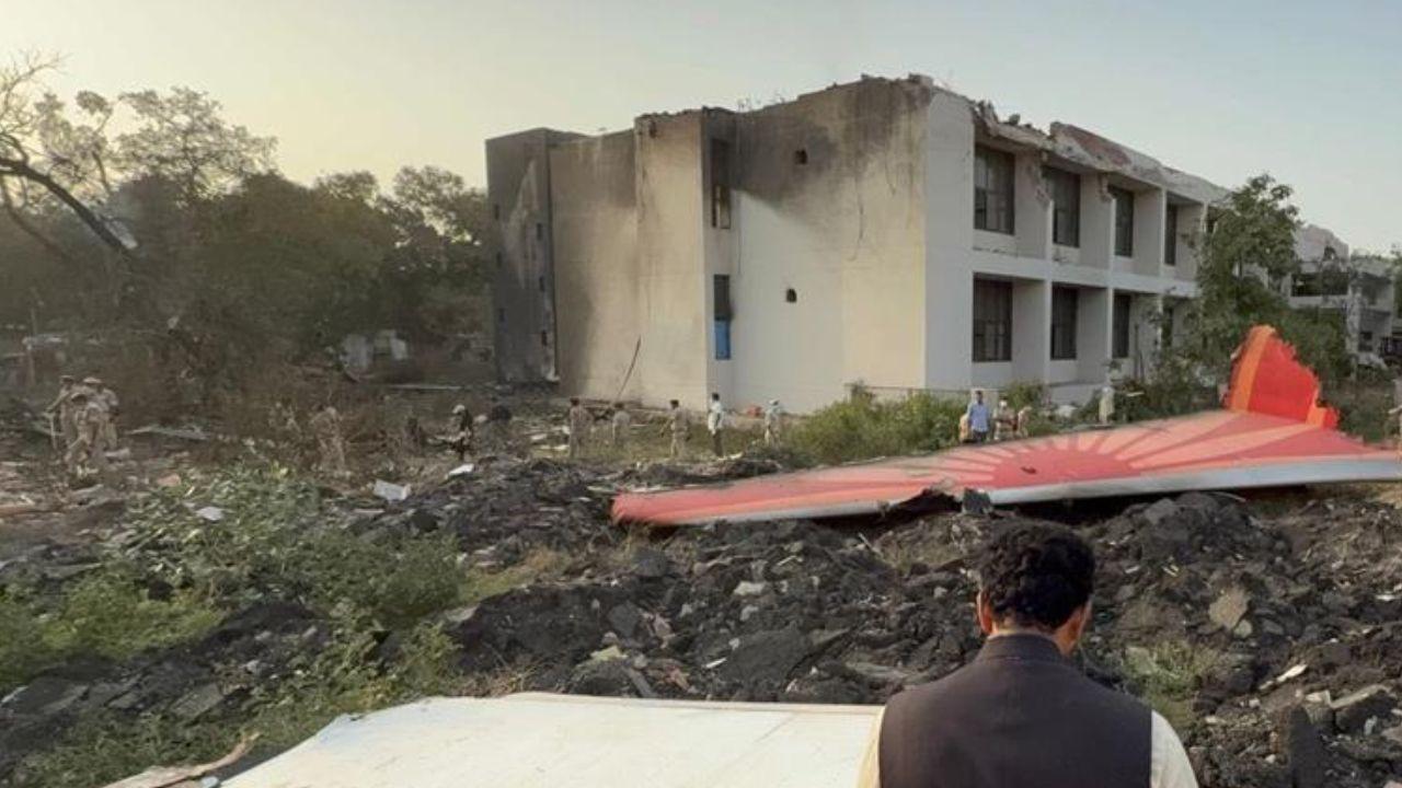 Air India Boeing 787 Crash: What Caused the Tragic Takeoff?