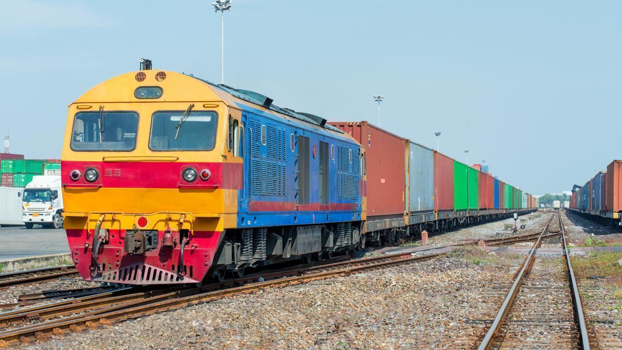 DP World, Reliance to Transform India’s Rail Logistics