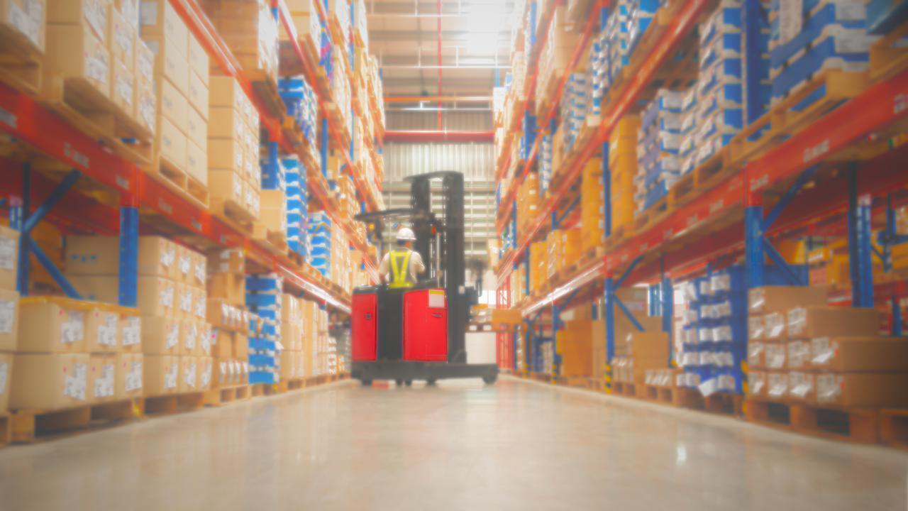 Amazon Opens Fully Robotic Warehouse in Dubai