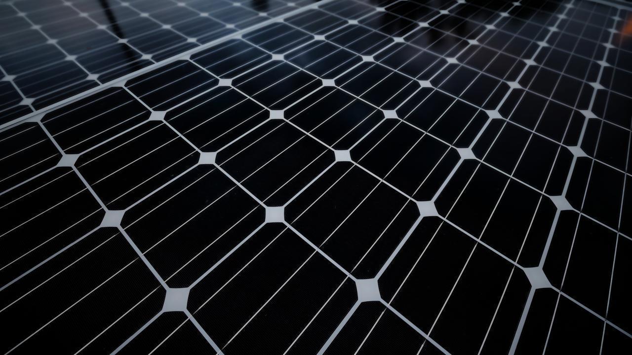 India Unveils Solar Concrete That Generates Electricity