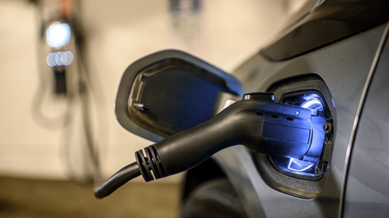 EV Programs Face Delays as OEMs, Suppliers Struggle with R&D