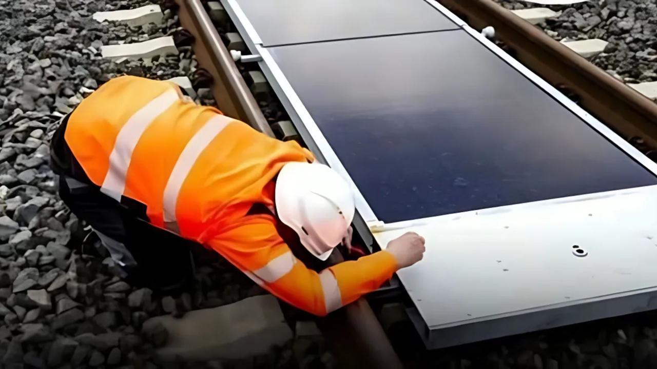 Indian Railways Solar Panel Track Claim Debunked