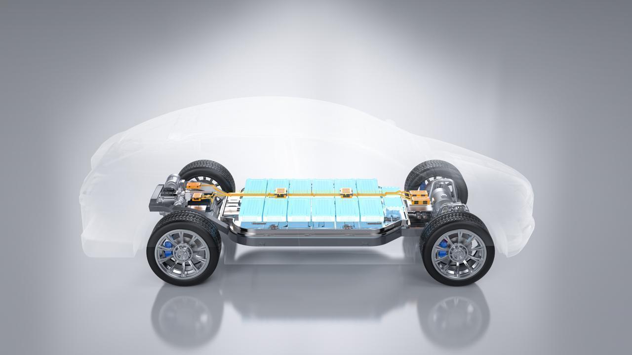 Lear Unveils Modular Wiring for EV Skateboard Platforms