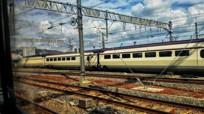 TE Connectivity Launches Rugged VRX Rail Connectors for Harsh Conditions