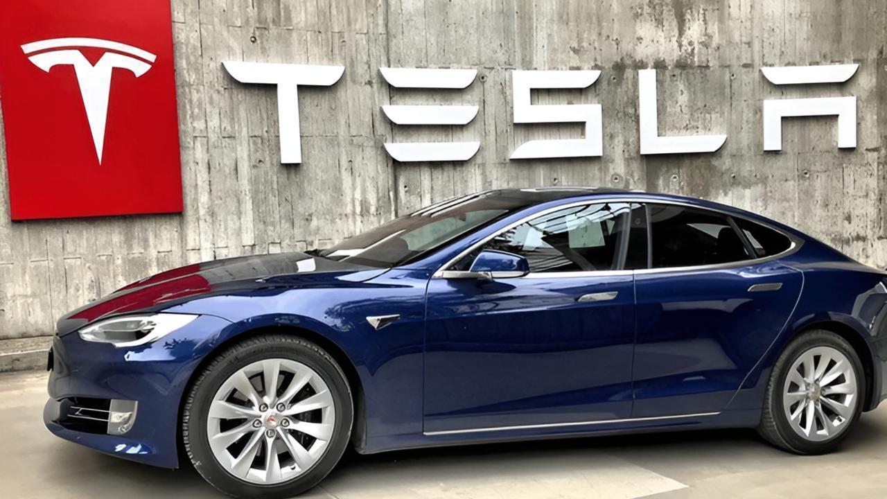 Tesla Outperforms Chinese Rivals in Advanced Driver-Assistance Tests