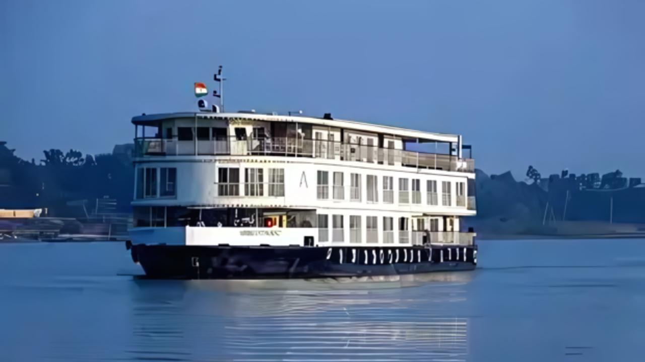 Uttar Pradesh Ramps Up Inland Water Transport Under Sagarmala