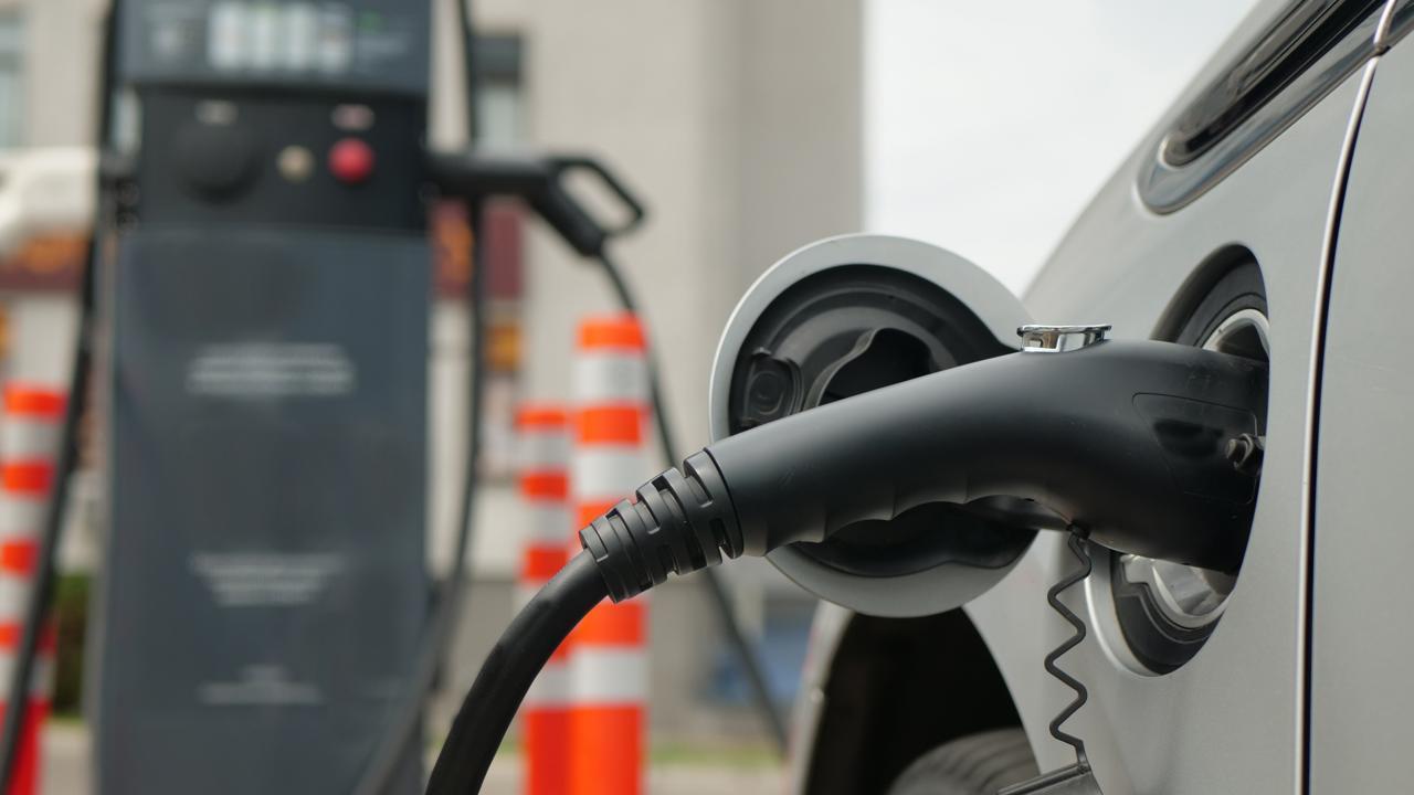 Char.gy Deploys 300 EV Chargers in Barnet in 6 Weeks