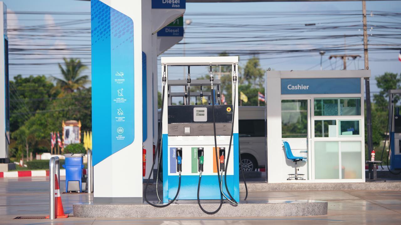 Ethanol-Blended Petrol Sparks Car Performance Worries