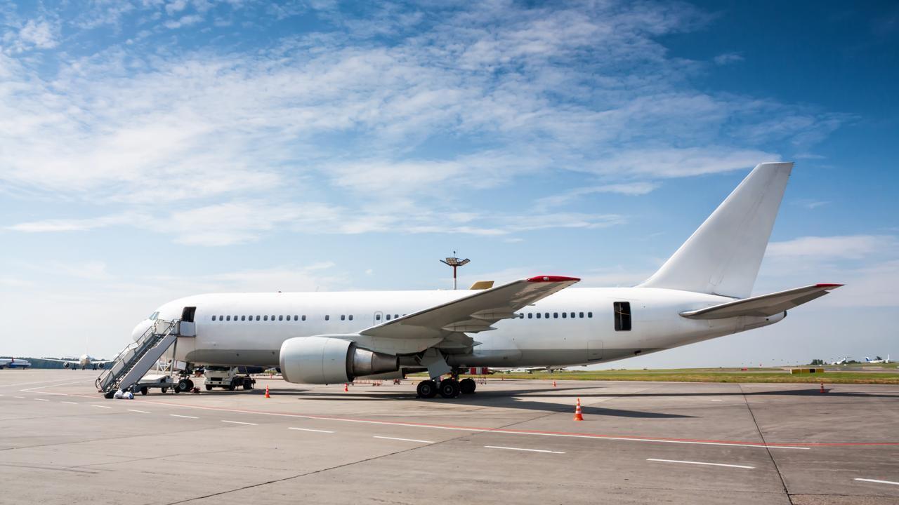 United Airlines Grounds All Flights Over Tech Failure