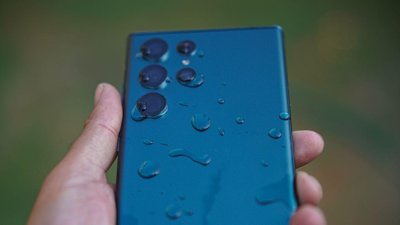 Samsung Moves from Smartphones to AI Phones with Galaxy AI Platform