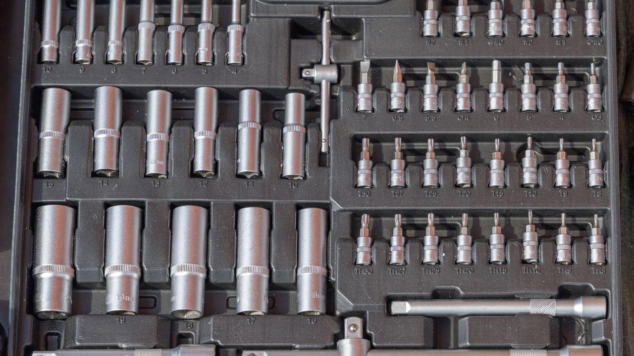 DIY Portable Socket Organizer Creative Farm Shop Hack Success