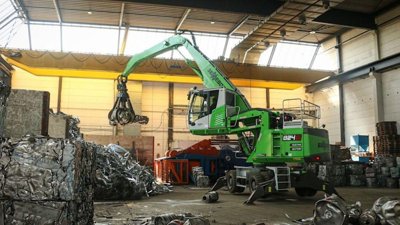 Sennebogen 824 G Electro Battery Delivers 24/7 Work Power