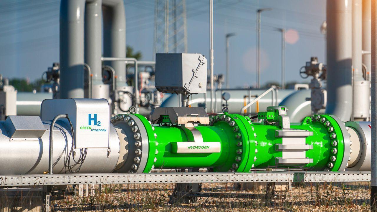 Tuticorin Port to Use Green Hydrogen Trucks for Clean Fuel Operations