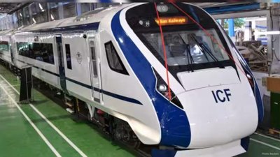 Vande Bharat Passenger’s Spitting Incident Sparks Nationwide Debate