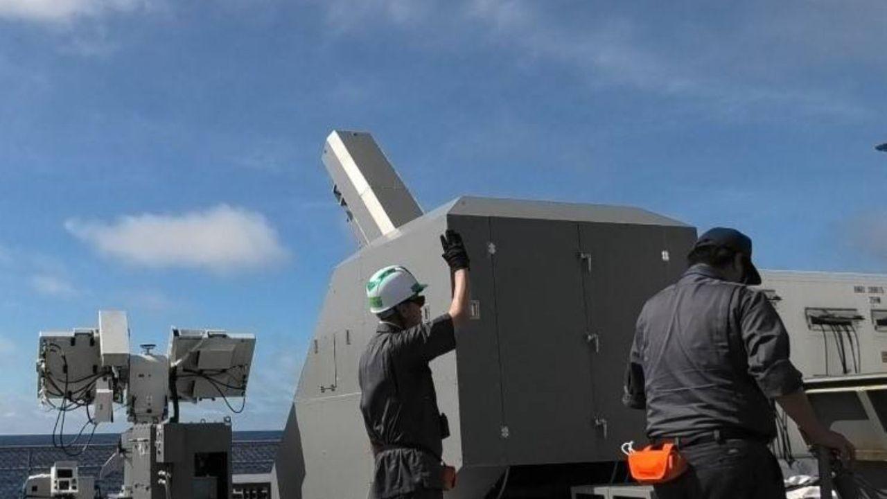 Japan Conducts World’s First Ship-Based Railgun Test