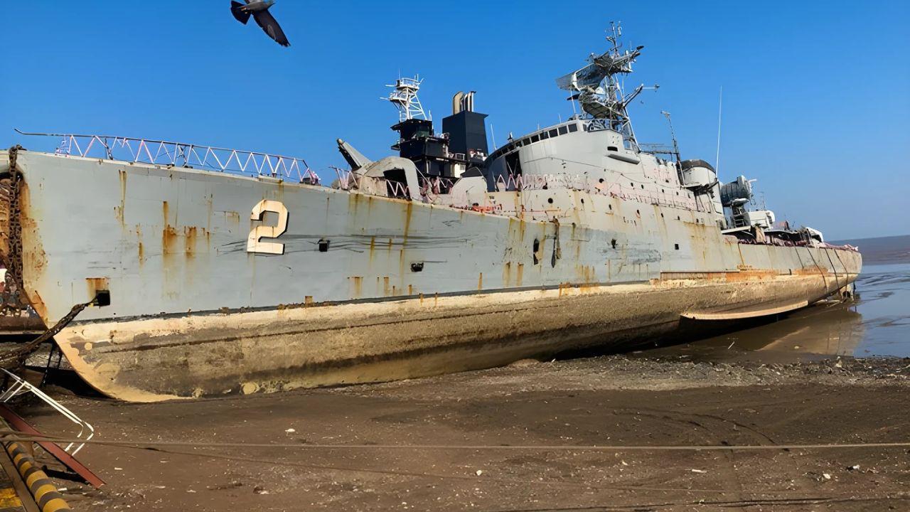 India Eyes $454M Plan to Boost Shipbreaking vs Bangladesh