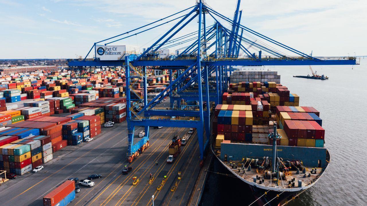 JSW Gets 30-Year Concession to Upgrade Kolkata Port Berths