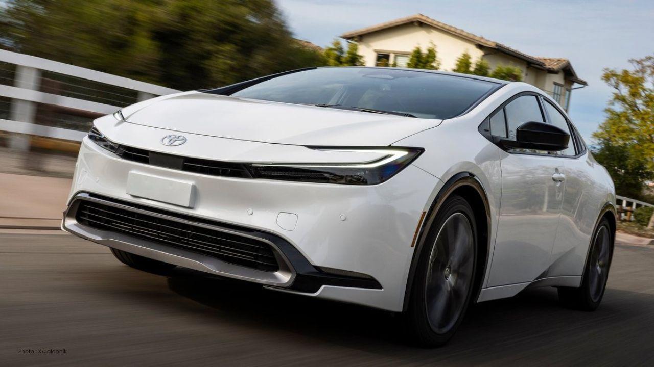 Toyota Probe Says Many PHEV Owners Forget to Plug In Their Cars Often Toyota Probe Says Many PHEV Owners Forget to Plug In Their Cars Often