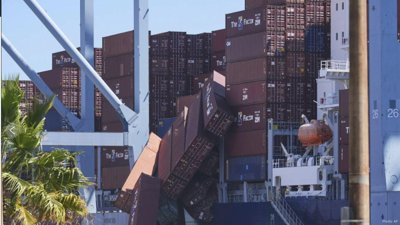 Over 60 Containers Fall into Long Beach Port Waters No Injuries