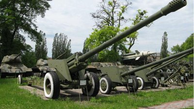 Indian Army Halts Sharang Gun Induction Over Quality Concerns