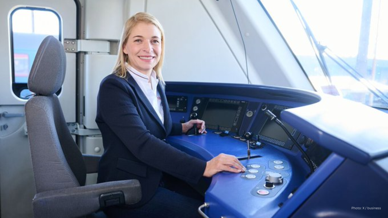 German Transport Minister Announces New Start for Deutsche Bahn