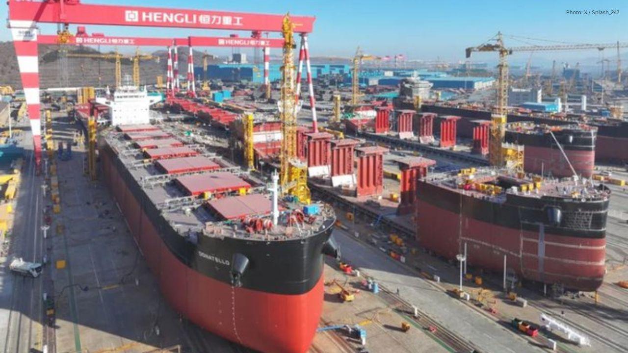 Vogemann Orders Six Kamsarmax Bulkers at Hengli Heavy