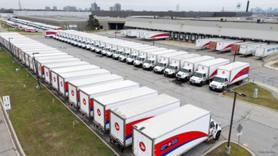 Canada Post Workers Strike Halts Nationwide Mail and Parcel Services