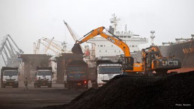 India Approves Coal Exports for the First Time as Power Plants Show Surplus