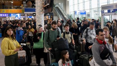 Radio Failure Grounds Flights Across Greece, Exposing Weakness in Air Traffic Systems