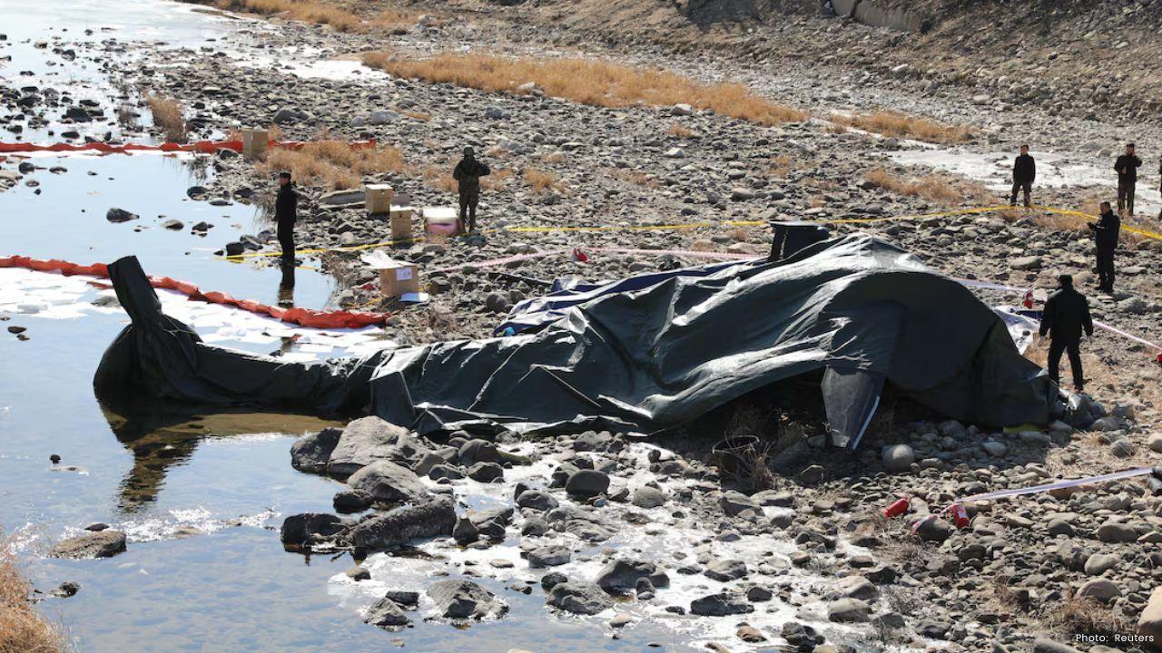 Two Killed as South Korean Army Helicopter Crashes During Training Flight